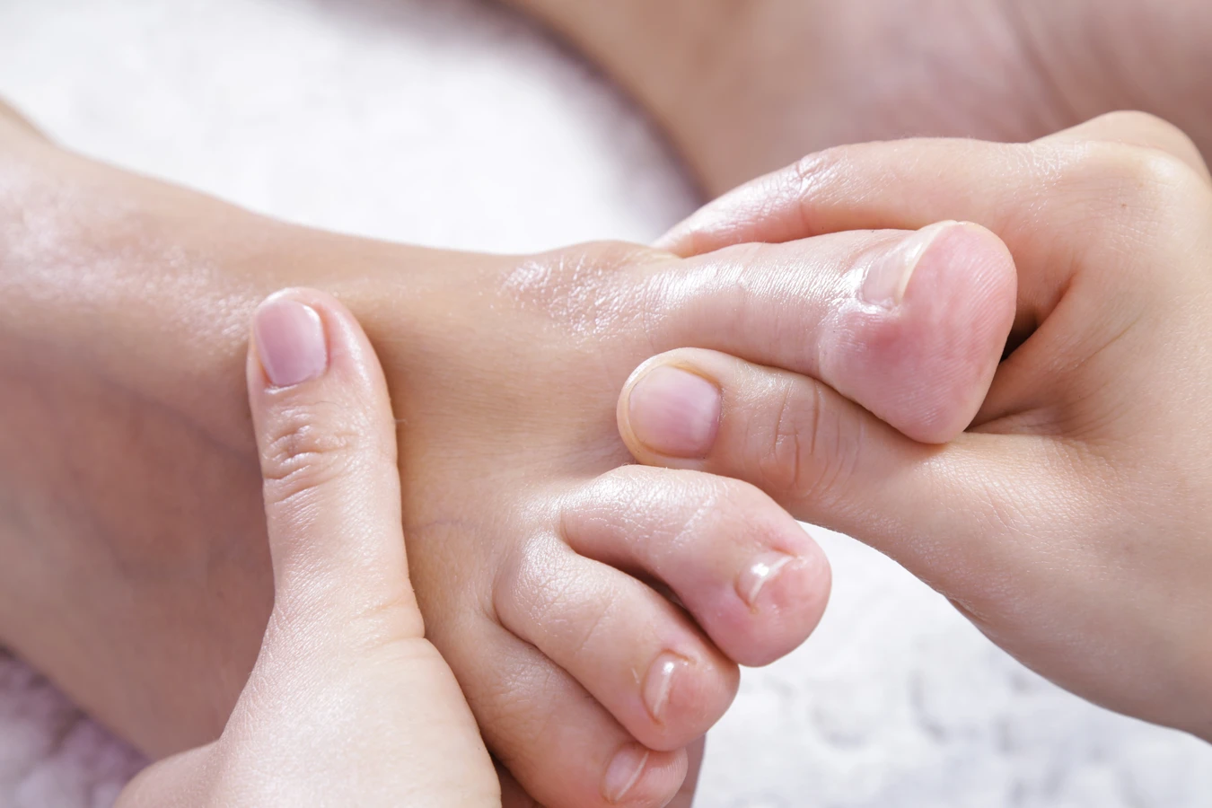 Zadbaj o swoje stopy już dziś - podologia na ratunek